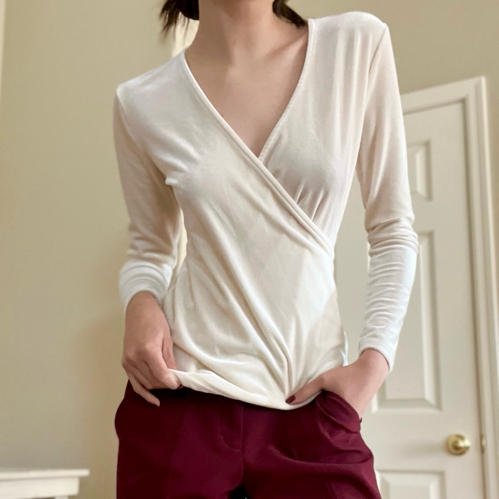 🪞J.CREW V-neck Velvet Long Sleeve Blouse🪞
